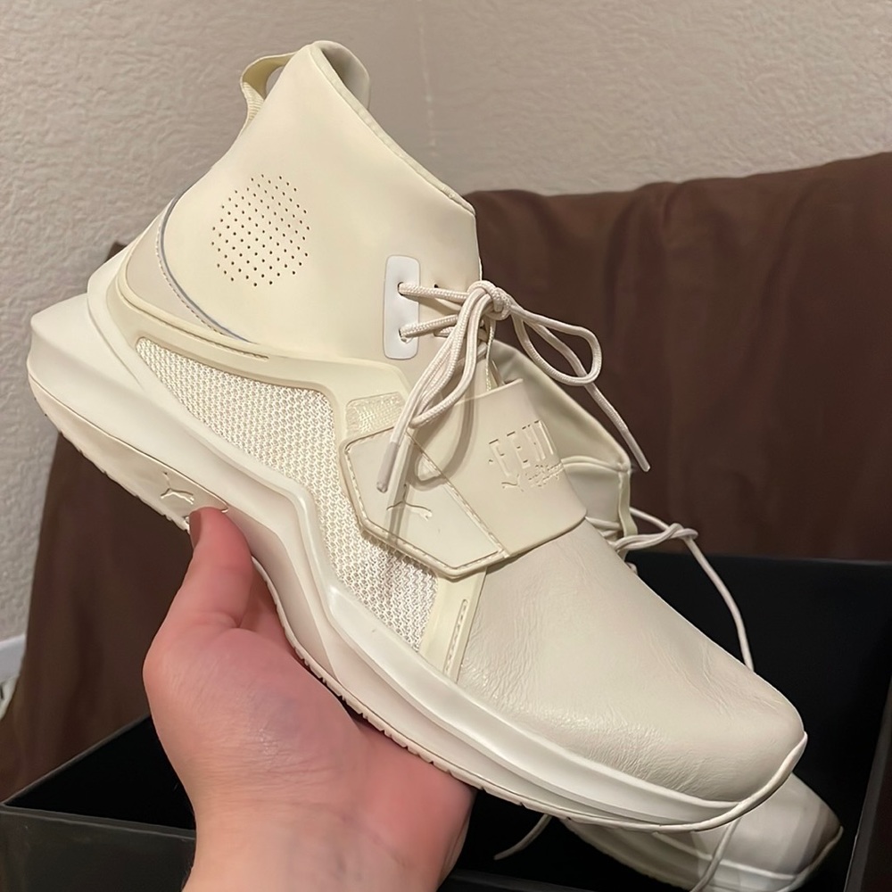 Puma shoes | The Trainer Hi by Fenty